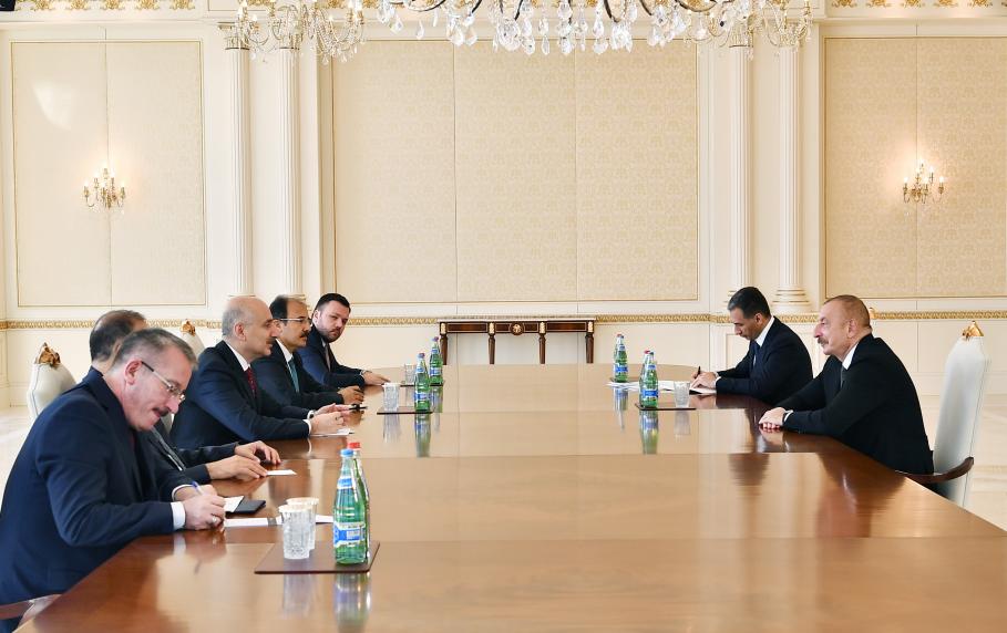 Ilham Aliyev received delegation led by Turkish minister of transport and infrastructure