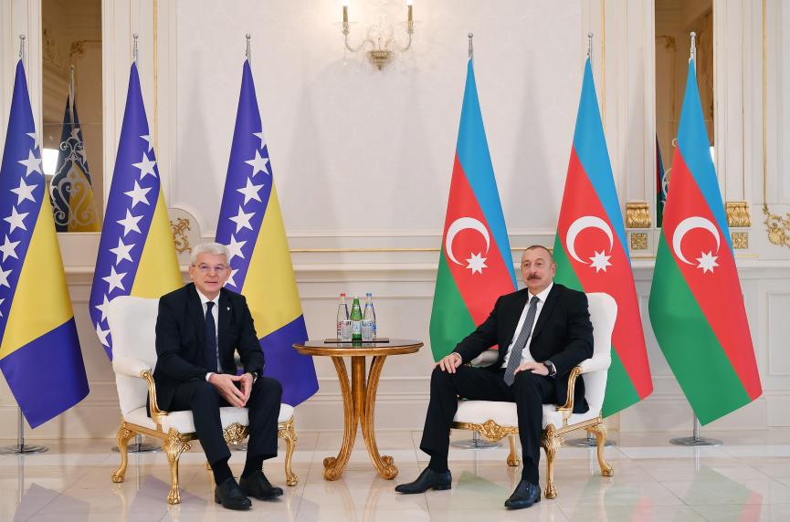 Ильхам Алиев встретился с членом Президиума Боснии и Герцеговины Шефиком Джаферовичем