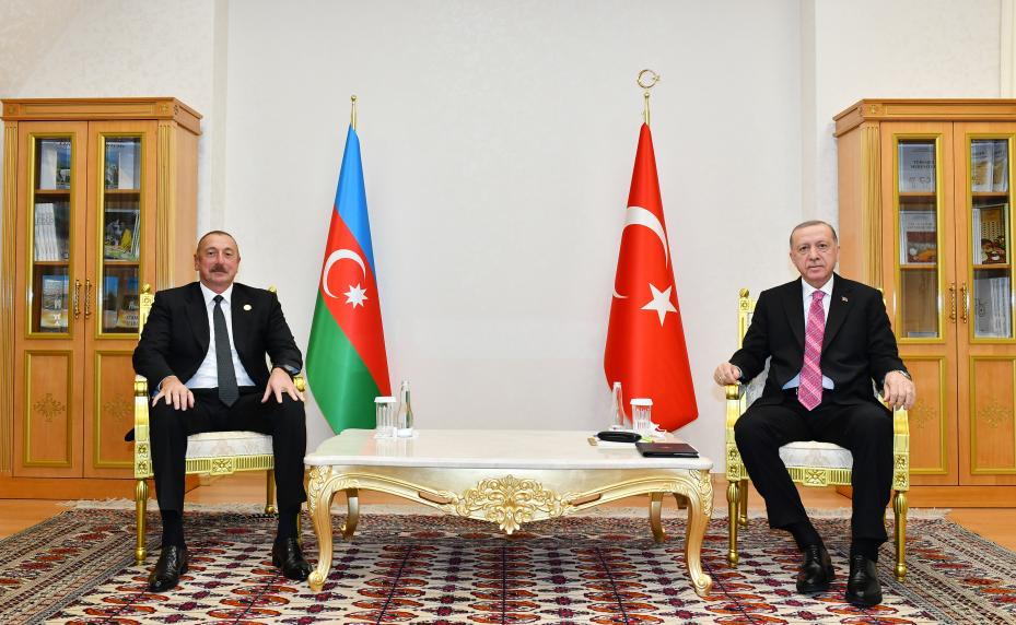 Состоялась встреча Ильхама Алиева с Президентом Турции Реджепом Тайипом Эрдоганом