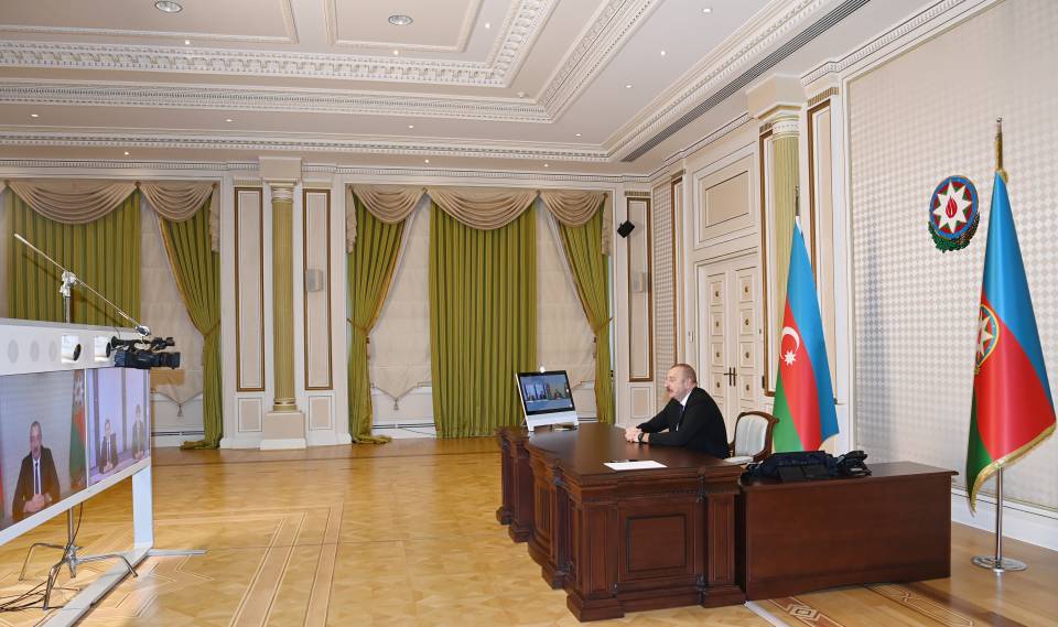 Ильхам Алиев встретился в видеоформате с председателем парламента Молдовы