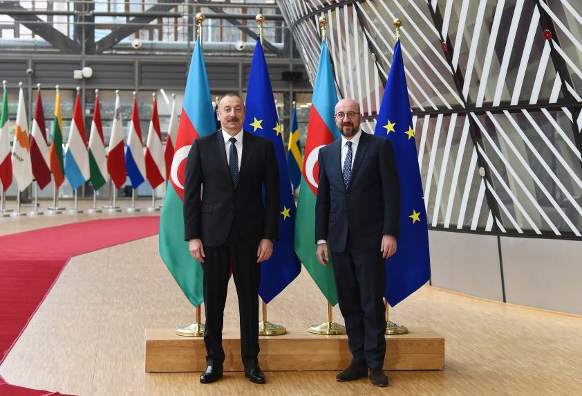 В Брюсселе состоялась встреча Ильхама Алиева с президентом Совета Европейского Союза Шарлем Мишелем