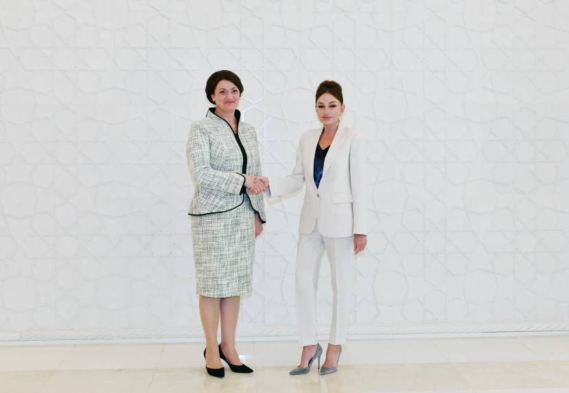 Azerbaijani, Lithuanian first ladies met