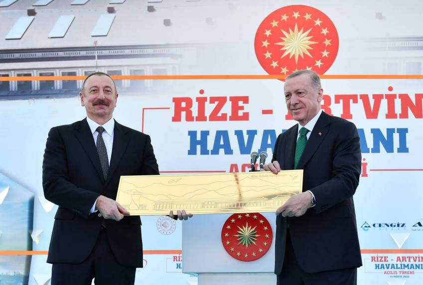 Рабочий визит Ильхама Алиева в Турцию