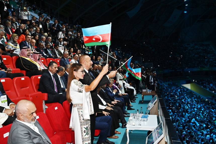 Konya hosted solemn opening ceremony of 5th Islamic Solidarity Games President of Azerbaijan Ilham Aliyev and First Lady Mehriban Aliyeva attended the ceremony