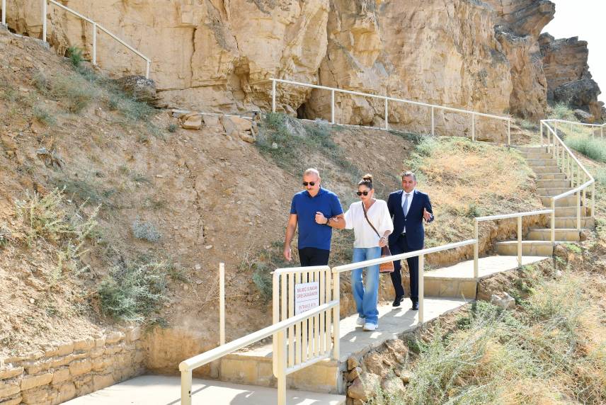 Ilham Aliyev and First Lady Mehriban Aliyeva viewed reconstruction works carried out in “Diri Baba” tomb in Gobustan district
