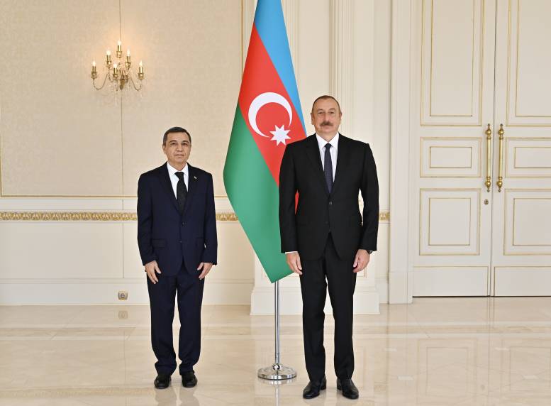 Ilham Aliyev received credentials of incoming Turkmen ambassador