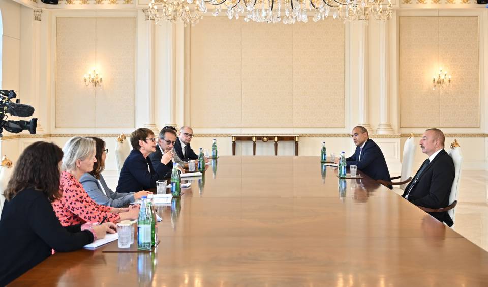 Ильхам Алиев принял делегацию во главе с президентом Европейского банка реконструкции и развития