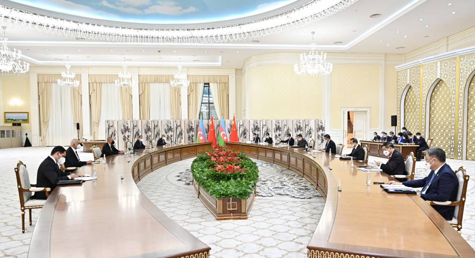В Самарканде состоялась встреча Ильхама Алиева с Председателем Китайской Народной Республики Си Цзиньпином