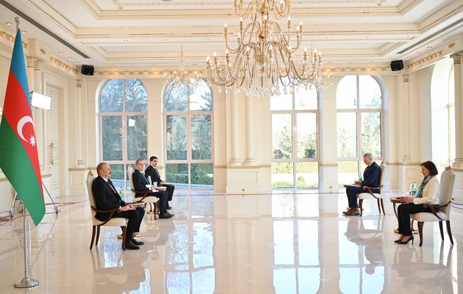 Ilham Aliyev received credentials of incoming ambassador of France