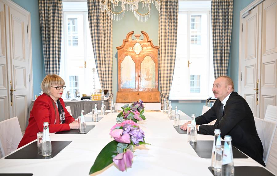 Ilham Aliyev met with OSCE Secretary General in Munich