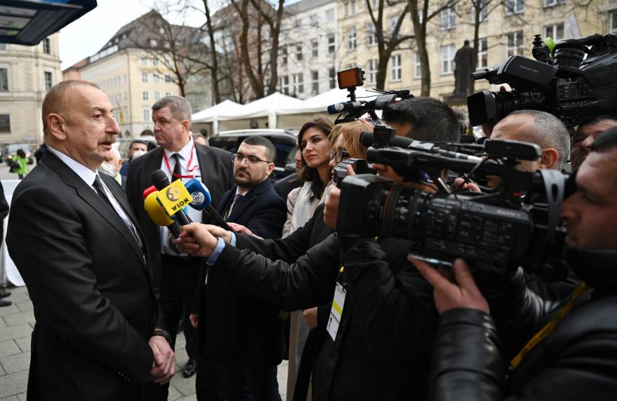 Ilham Aliyev was interviewed by TV channels in Munich