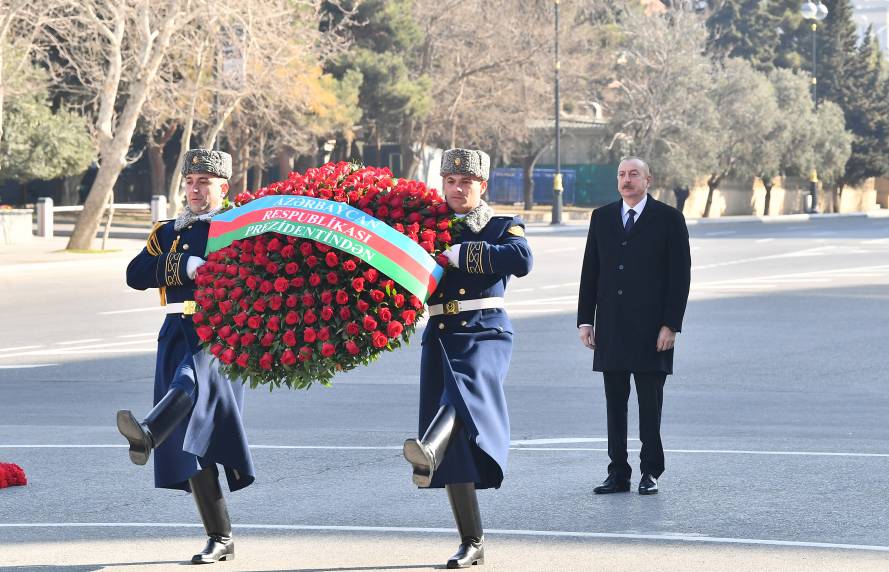 Ilham Aliyev visited Khojaly genocide memorial