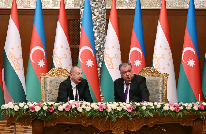 Azerbaijan, Tajikistan signed documents