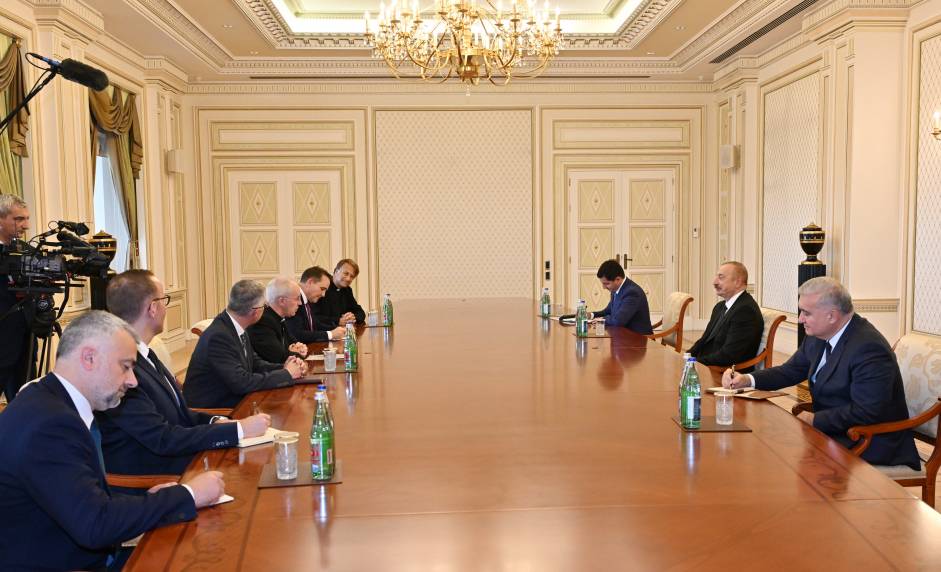Ilham Aliyev received head of Anglican Communion