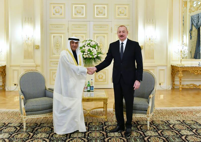Ильхам Алиев принял генерального секретаря Совета сотрудничества стран Персидского залива