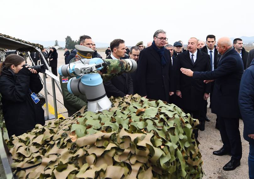 Ilham Aliyev and Aleksandar Vučić viewed military equipment
