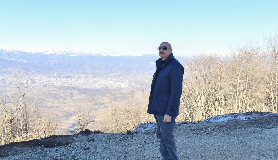 Ильхам Алиев побывал в селе Дагдаган Ходжалинского района