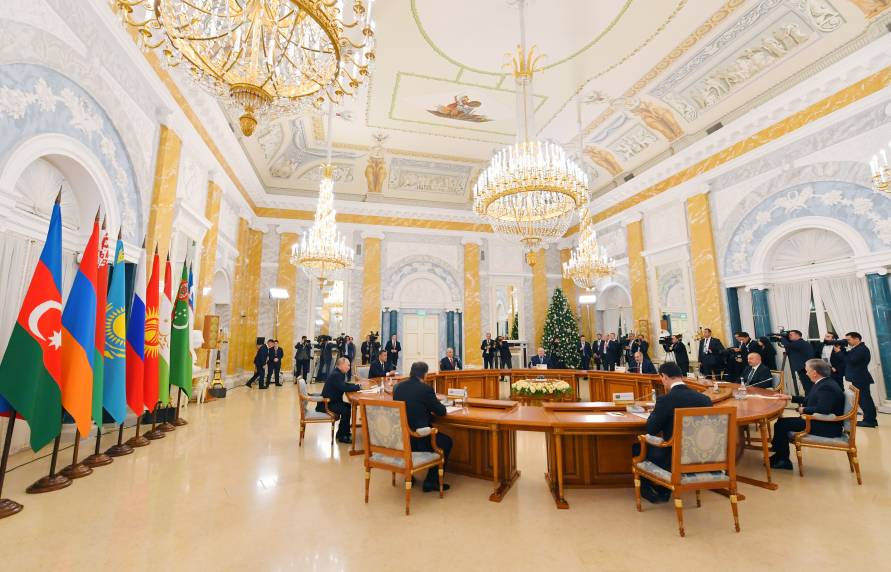 В Санкт-Петербурге состоялась неформальная встреча глав государств СНГ