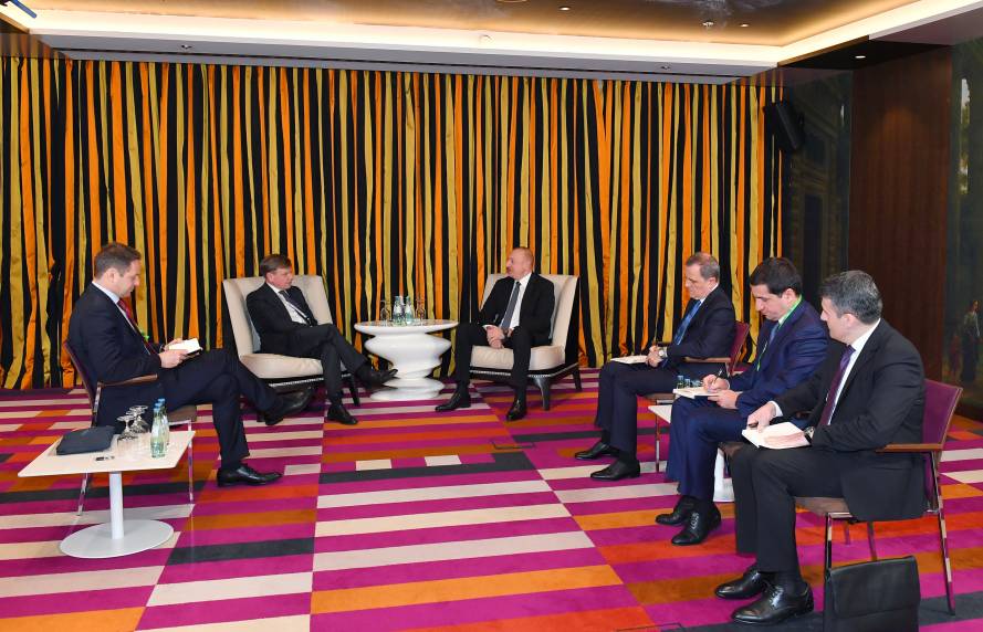 В Мюнхене состоялась встреча Ильхама Алиева с председателем парламентской группы Германия-Южный Кавказ Бундестага
