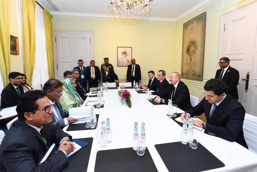 Cостоялась встреча Ильхама Алиева с премьер-министром Народной Республики Бангладеш