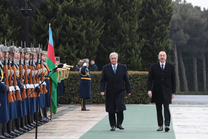 Состоялась церемония официальной встречи Президента Казахстана Касым-Жомарта Токаева