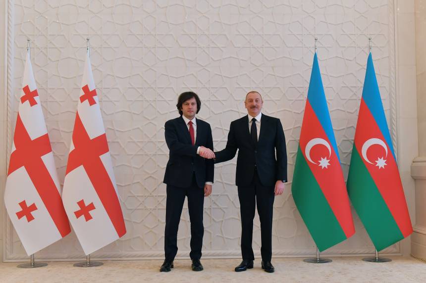 Состоялась встреча Президента Ильхама Алиева с премьер-министром Грузии Ираклием Кобахидзе один на один