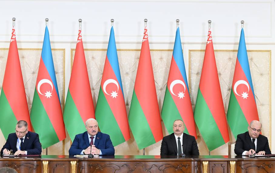 Подписаны азербайджано-беларусские документы