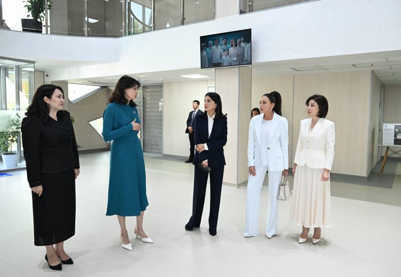 First ladies of Azerbaijan and Uzbekistan visited “Mekhrli” school in Tashkent