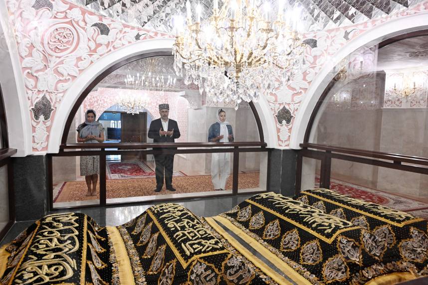 Azerbaijan's First Lady Mehriban Aliyeva visited Bibiheybet Shrine Complex