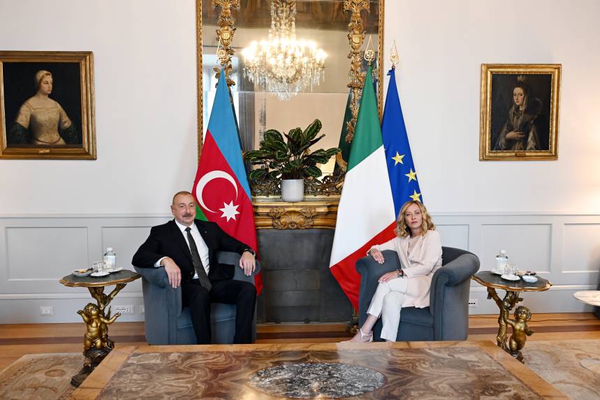 Ilham Aliyev held meeting with President of Council of Ministers of Italy Giorgia Meloni in Rome