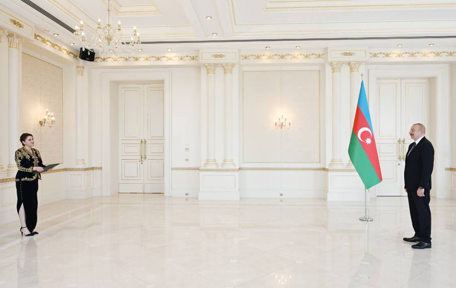 Ilham Aliyev received credentials of incoming ambassador of Algeria to Azerbaijan