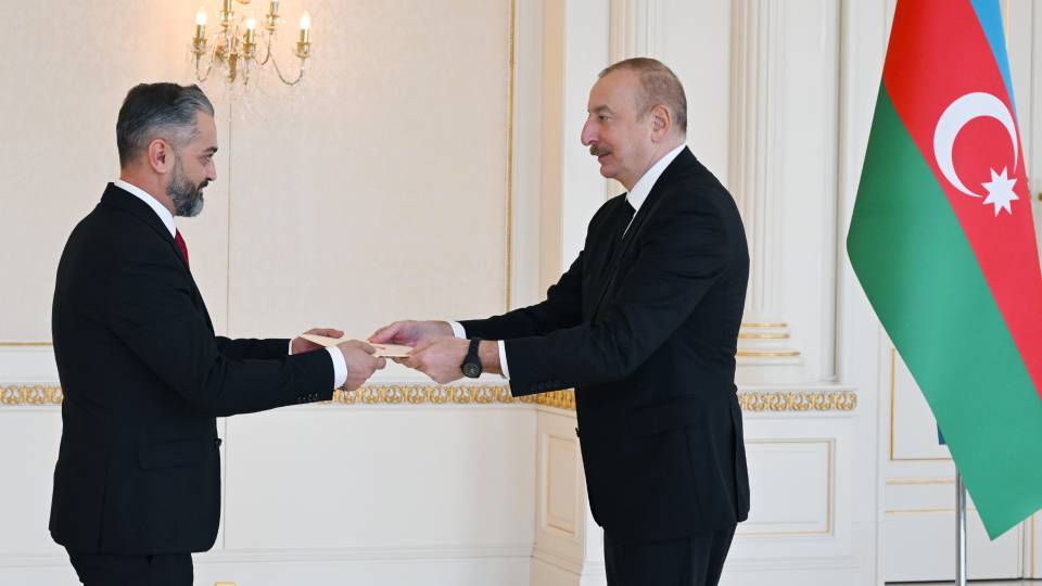 Ilham Aliyev received credentials of incoming ambassador of Albania to Azerbaijan