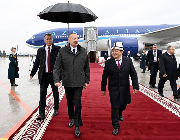 Ilham Aliyev arrived in Kyrgyzstan