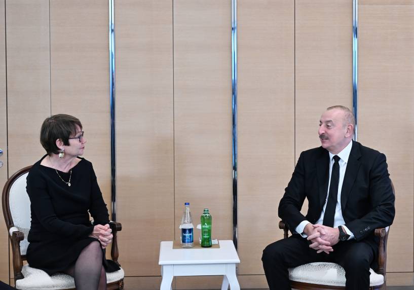 Ilham Aliyev met with President of European Bank for Reconstruction and Development