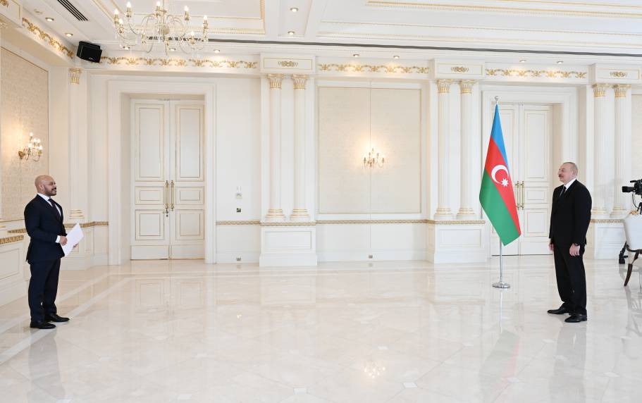 Ilham Aliyev received credentials of incoming ambassador of El Salvador