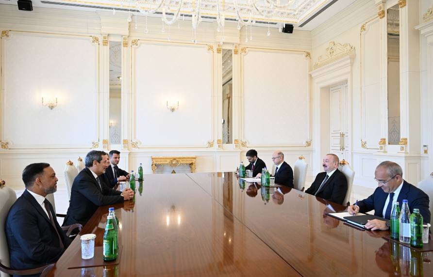 İlham Əliyev “Schlumberger Overseas S.A” şirkətinin baş icraçı direktorunu qəbul edib