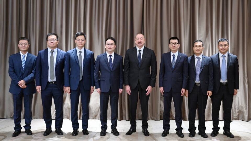 Ilham Aliyev met with Executive Vice President of PowerChina Group in Tianjin