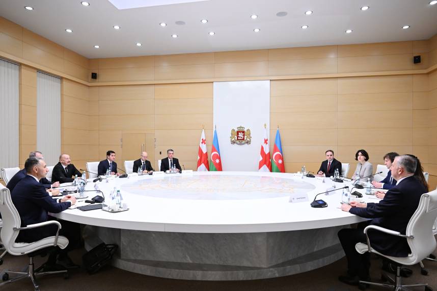 Ilham Aliyev held expanded meeting with Georgian Prime Minister Irakli Kobakhidze