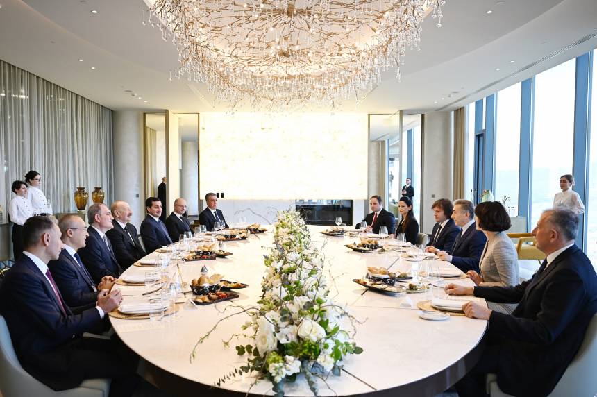 A luncheon was hosted in Tbilisi in honor of President Ilham Aliyev on behalf of the Honorary Chairman of Georgia’s ruling party